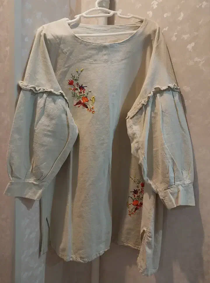 مانتو|لباس|کرج, کوی مدرس|دیوار