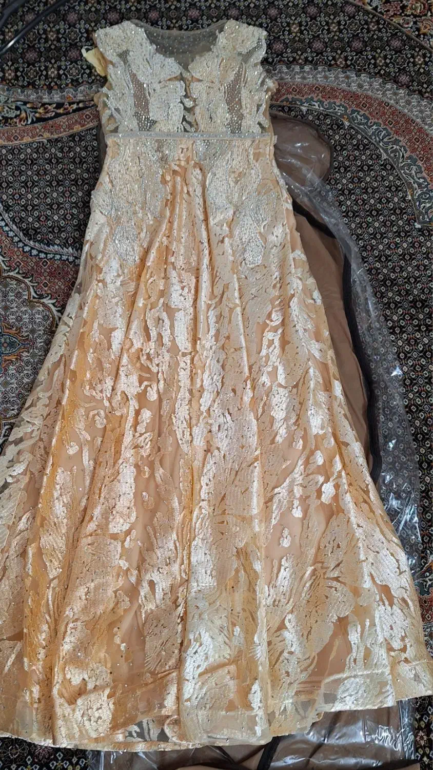 پیراهن مجلسی|لباس|مشهد, محمدآباد|دیوار