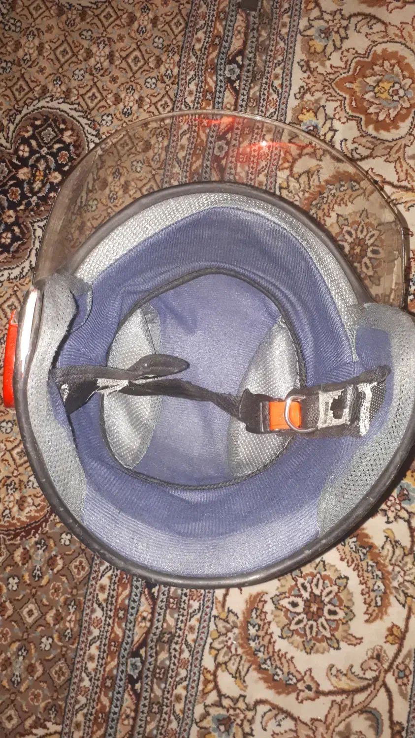 کلاه کاسکت رد لاین|قطعات یدکی و لوازم جانبی|تهران, قزل قلعه|دیوار