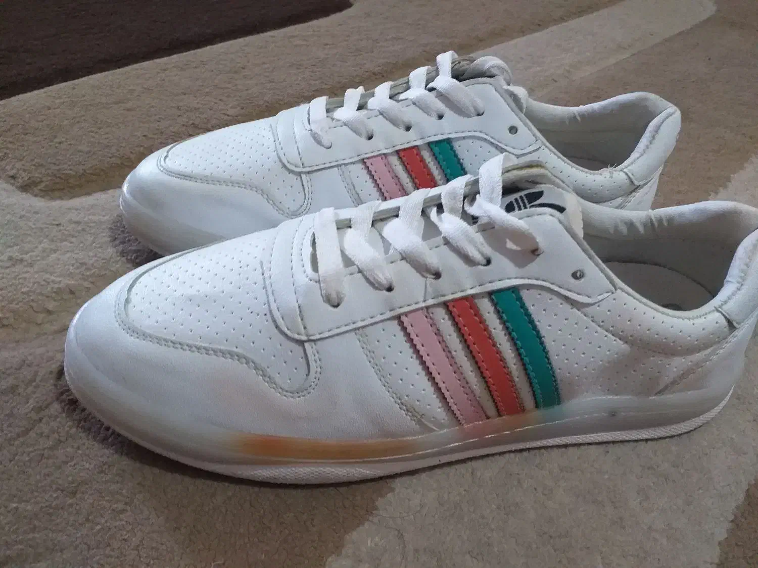 کتونی دخترونه|کیف، کفش، کمربند|خرم‌آباد, |دیوار