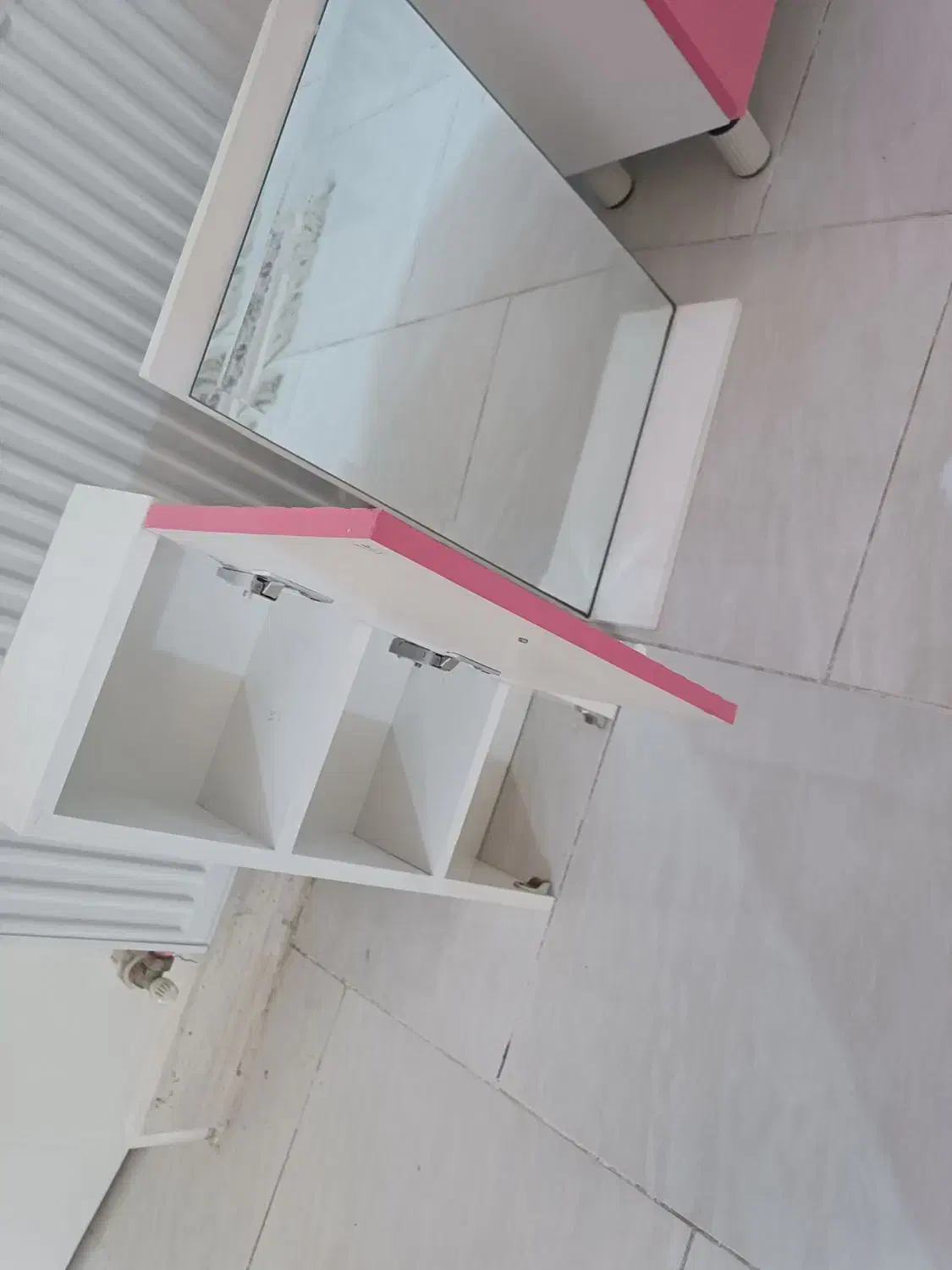 سنگ روشویی همراه آینه باکس و کمد روشویی|لوازم سرویس بهداشتی|ملارد, |دیوار