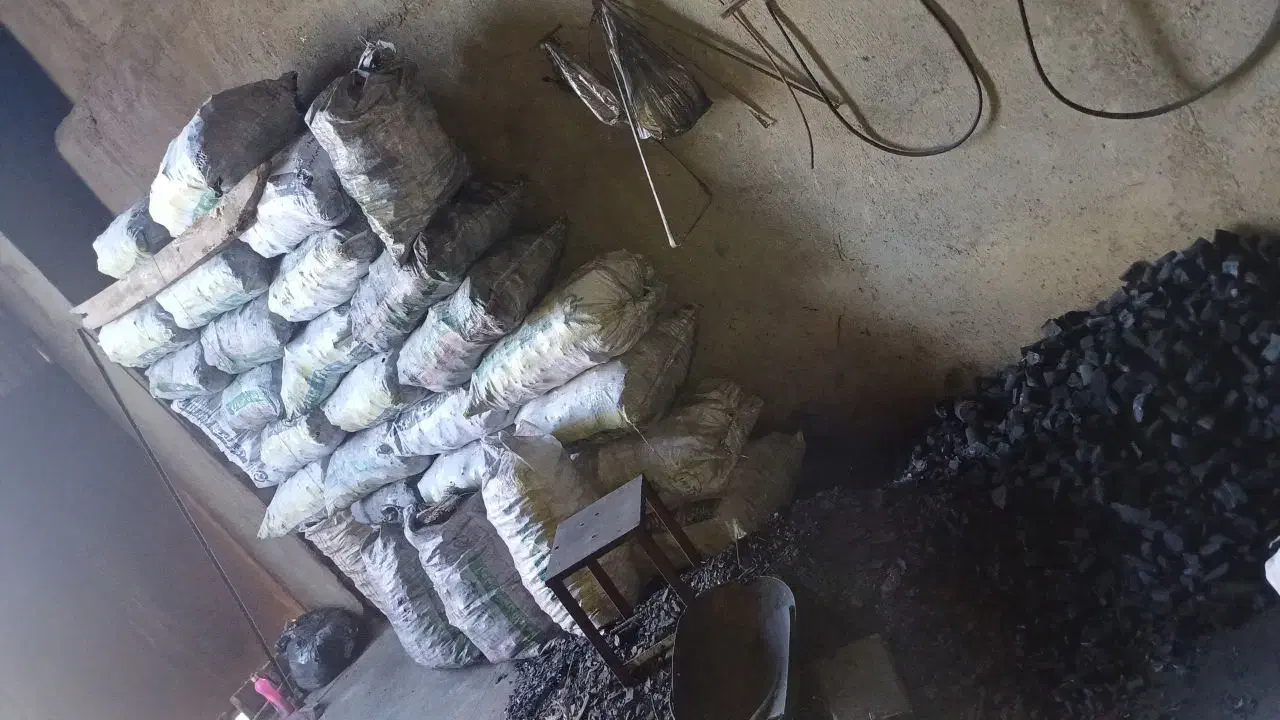 فروش ذغال مرکبات|عمده‌فروشی|قم, حاج زینل|دیوار