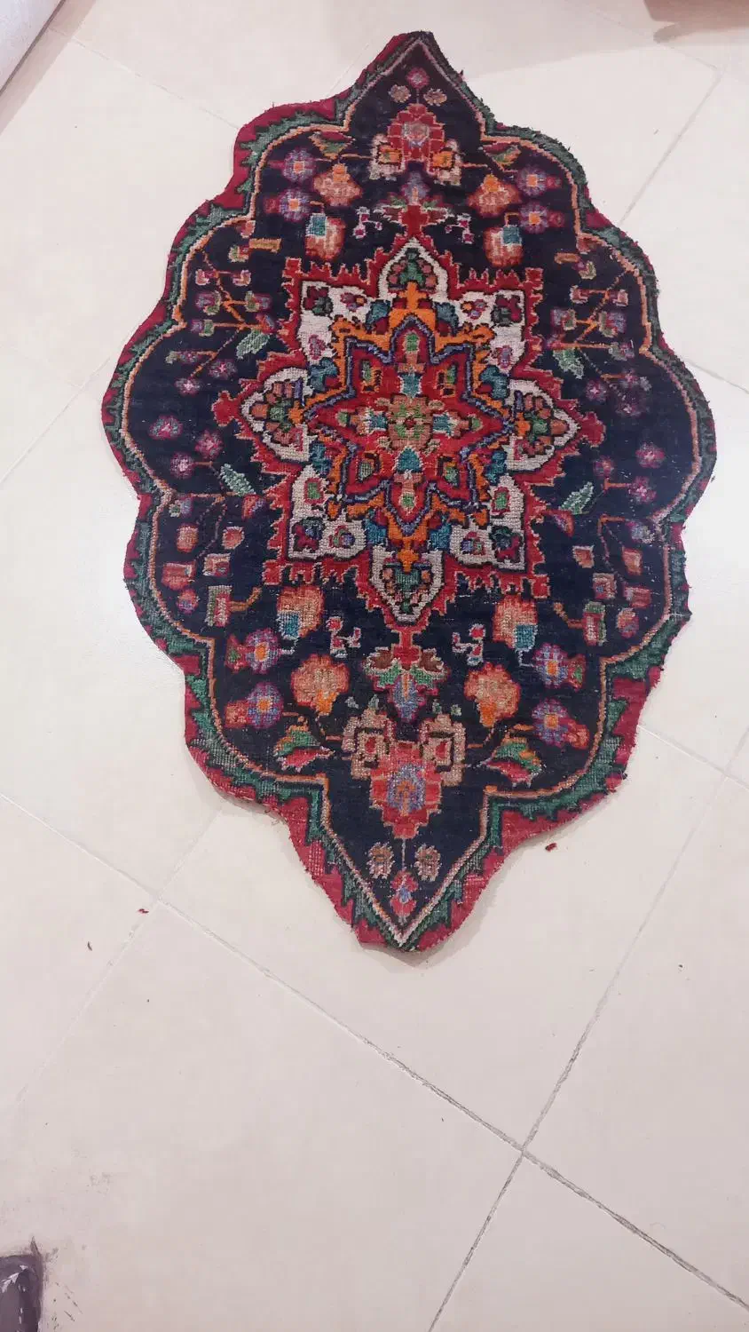 تکه فرش‌های دستبافت جهت کارای هنری اهواز|فرش|اهواز, پادادشهر|دیوار