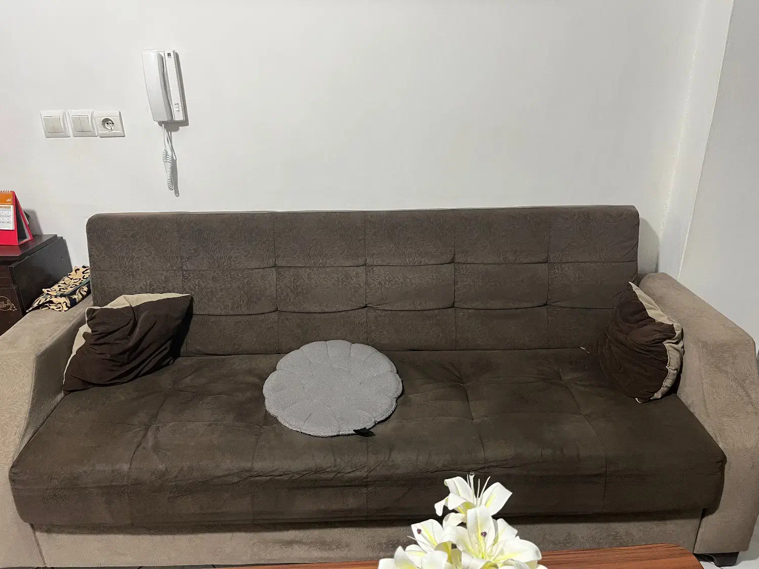 مبلمان هفت نفره|مبلمان خانگی و میز عسلی|بندر انزلی, سی متری|دیوار