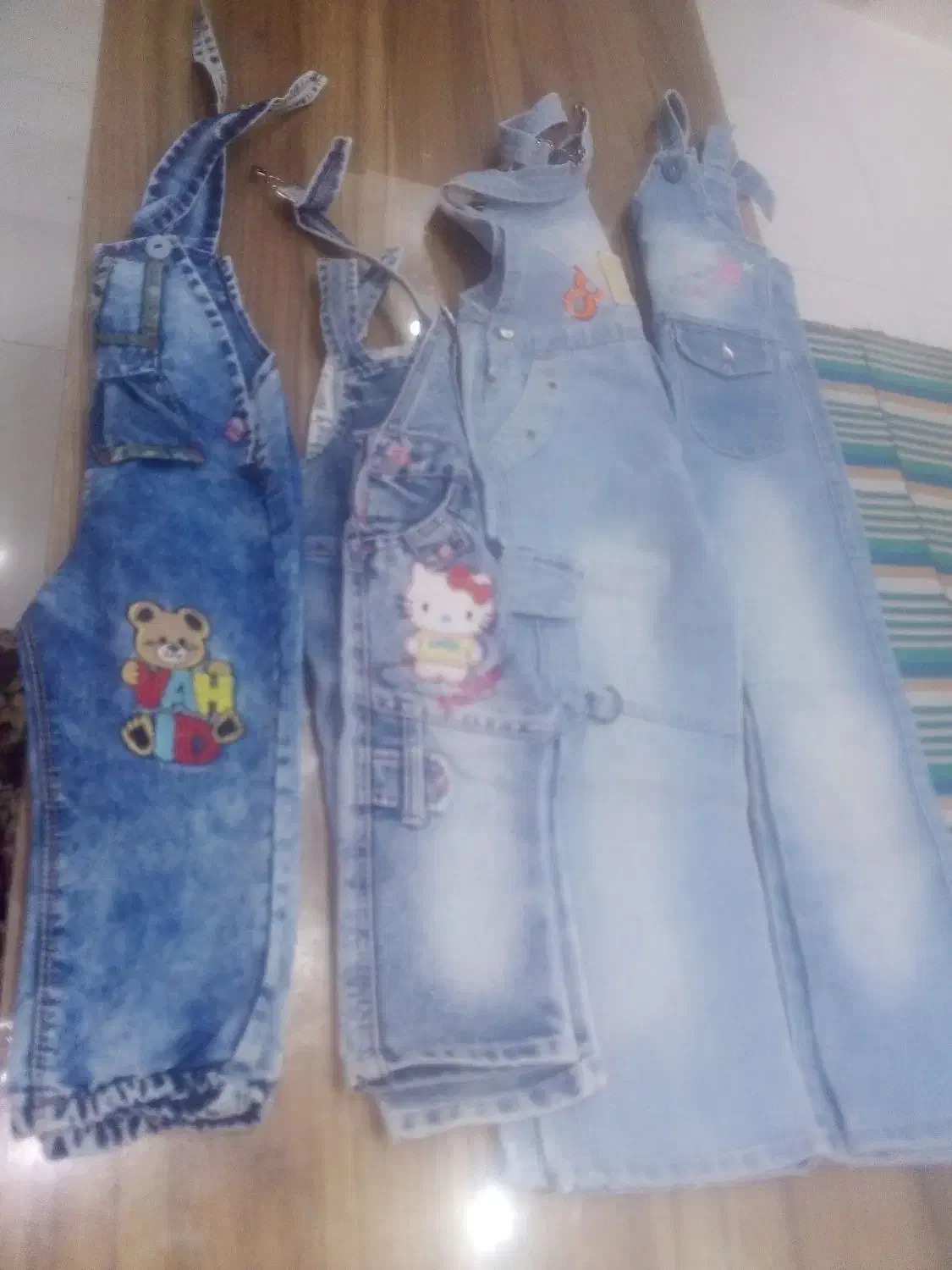 زمستونی گرم قیمت مناسب و چند تا مانتو|لباس|تربت جام, جامی|دیوار