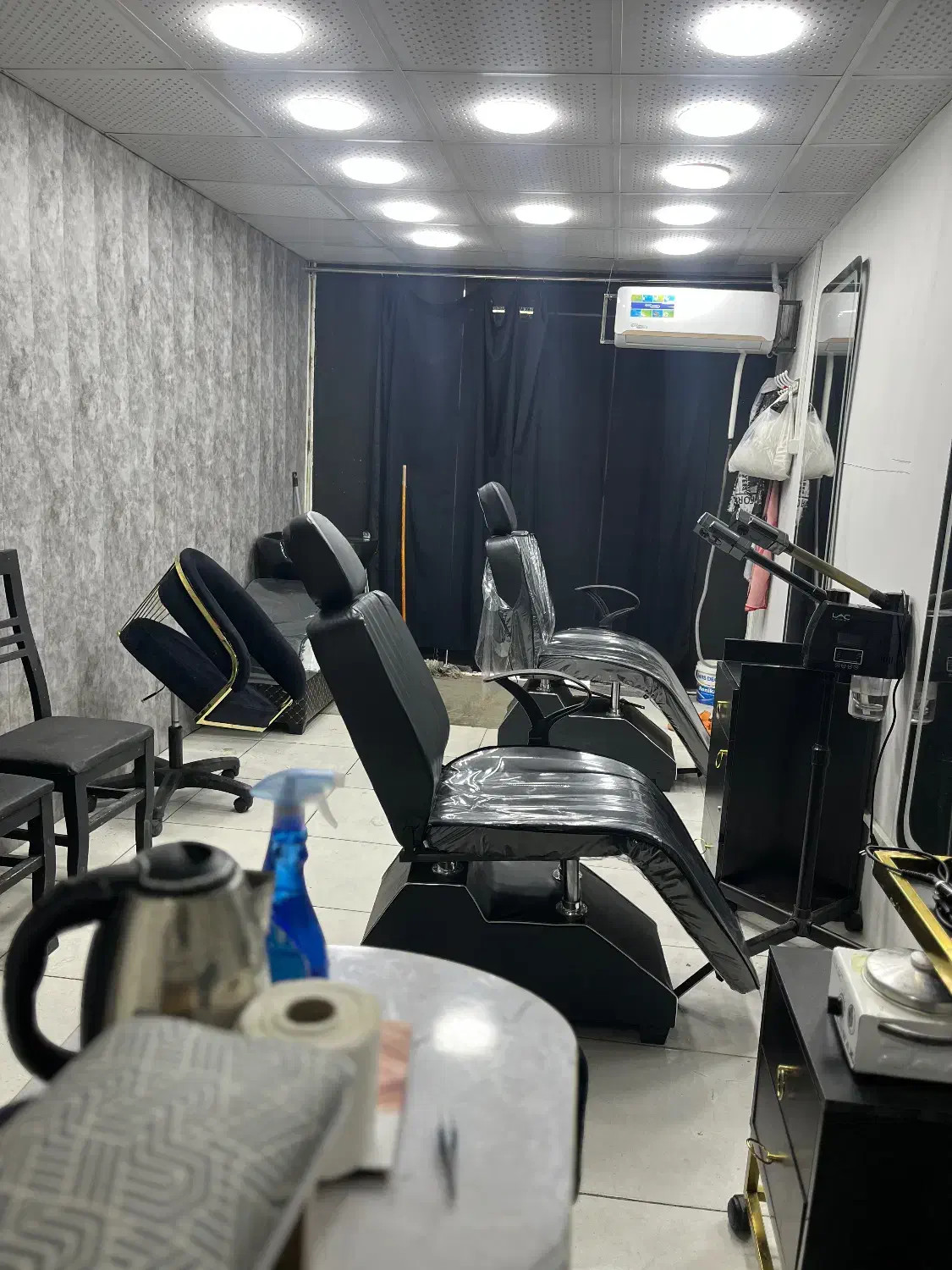 وسایل سالن|آرایشگاه و سالن‌های زیبایی|دزفول, |دیوار