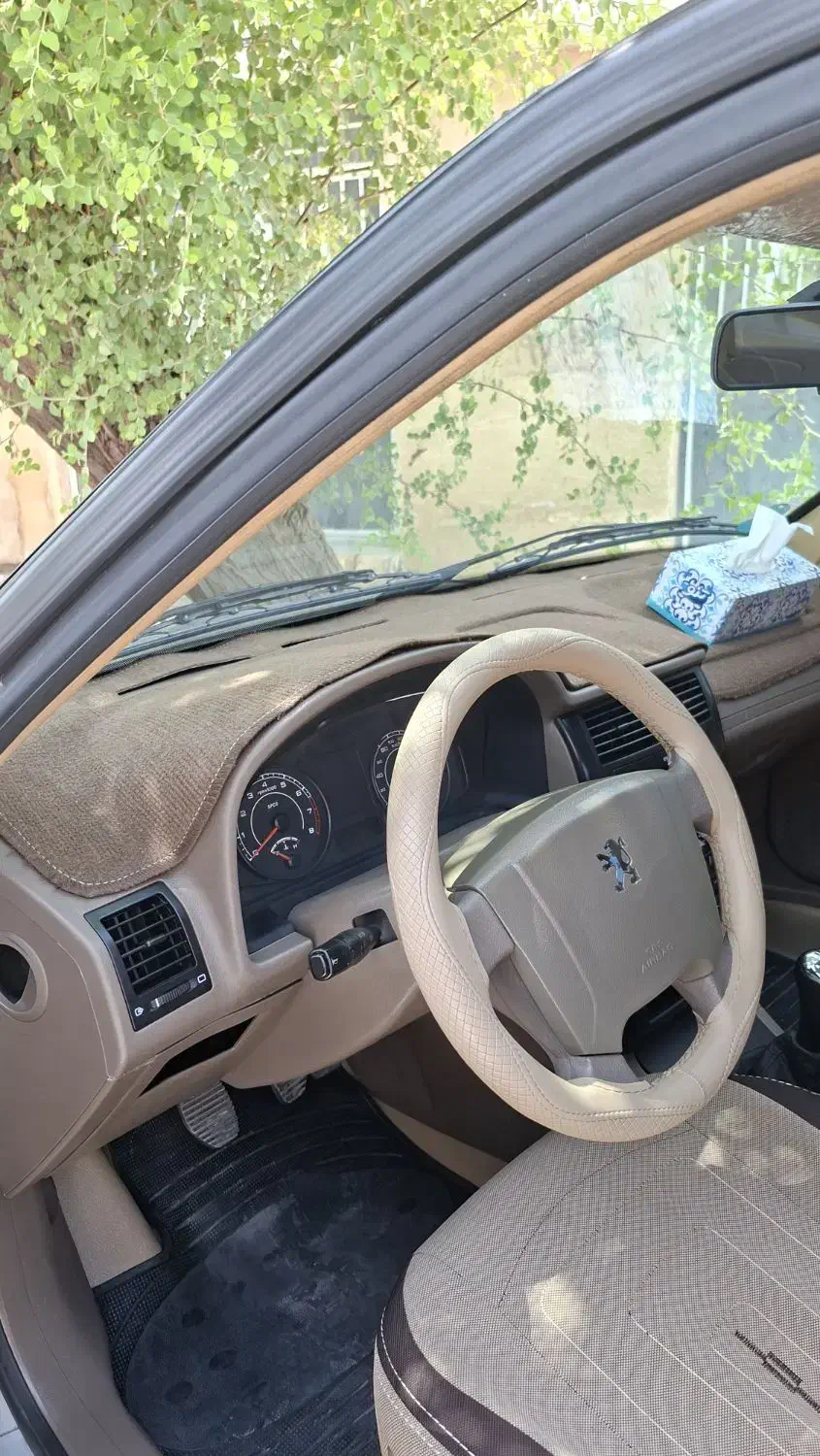 پژو۴۰۵ خشک|خودرو سواری و وانت|سراوان, |دیوار