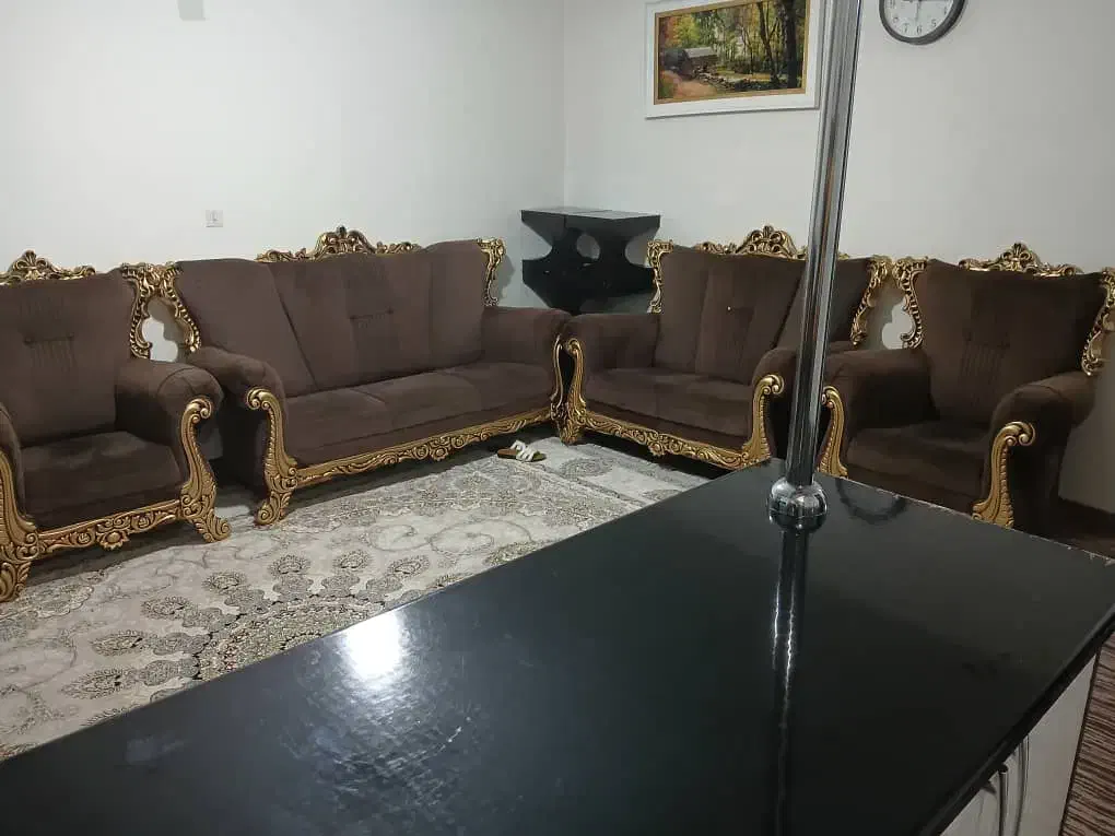 فروش انواع مبلمان  ارزان  میز نهار خوری  ویخچال|مبلمان خانگی و میز عسلی|شیراز, شیشهگری|دیوار