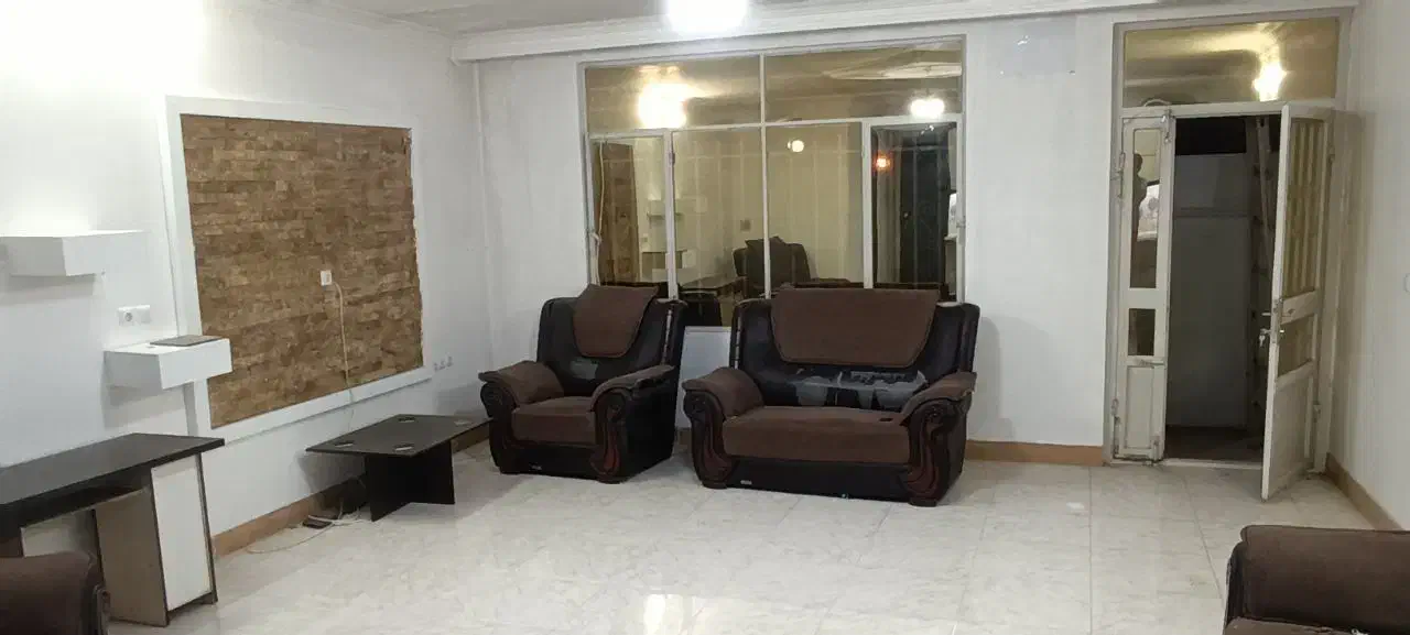 منزل رهن کامل بلور بهشتی 14|اجارهٔ خانه و ویلا|نیشابور, سرآب کوشک|دیوار