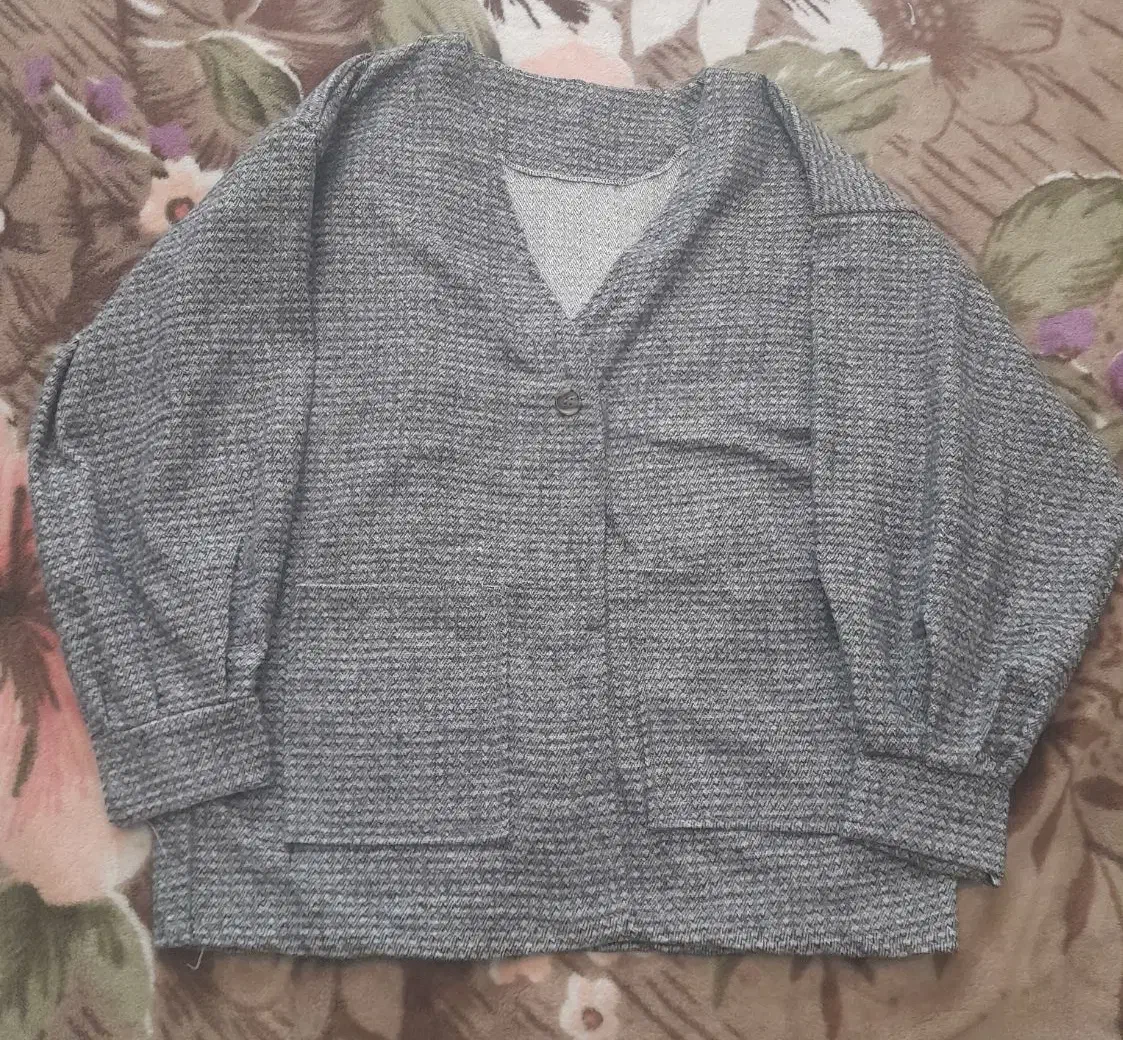 شکت موهر نازک|لباس|اردبیل, |دیوار