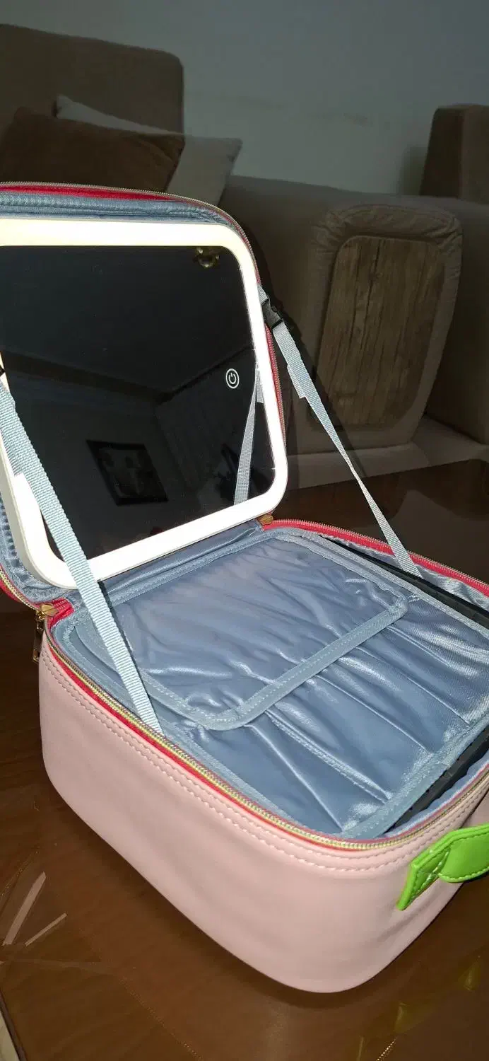 چمدان میکاپ از برند jordan and judy|کیف، کفش، کمربند|مهاجران, |دیوار