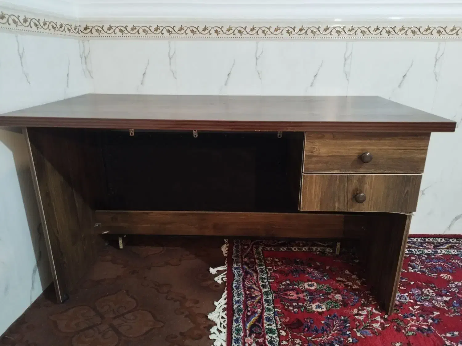 میز تحریر /اداری|میز تحریر و کامپیوتر|همدان, |دیوار