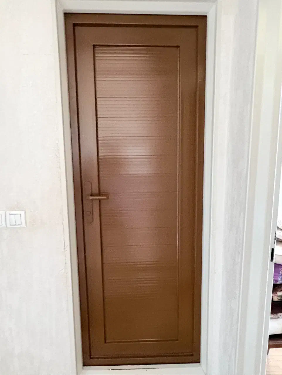 ساخت و نصب و تعمیرات انواع درب و پنجره UPVC|خدمات پیشه و مهارت|تبریز, |دیوار