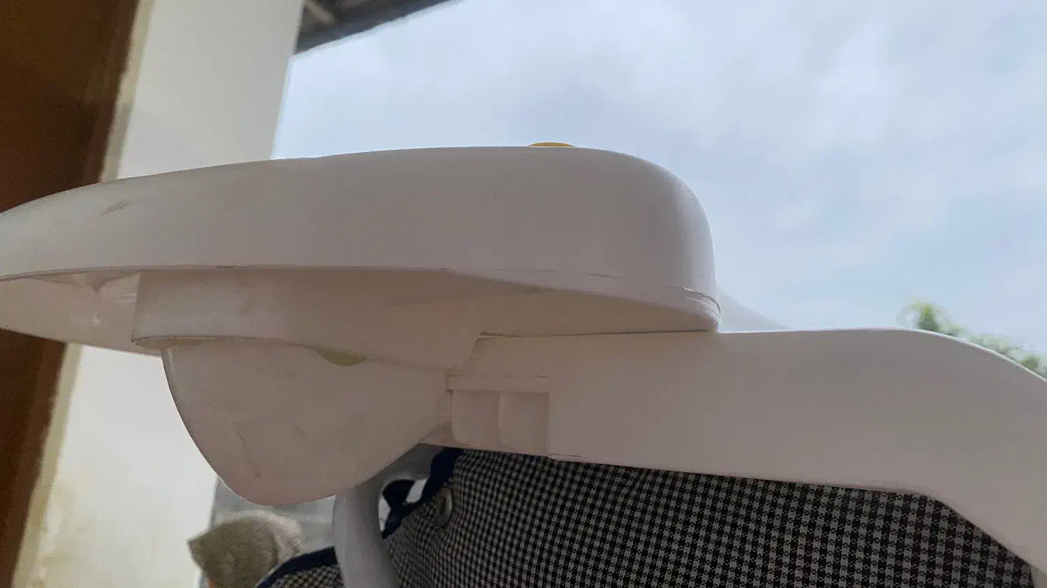 صندلی غذای کودک|تخت و صندلی بچه|رشت, هلال احمر|دیوار