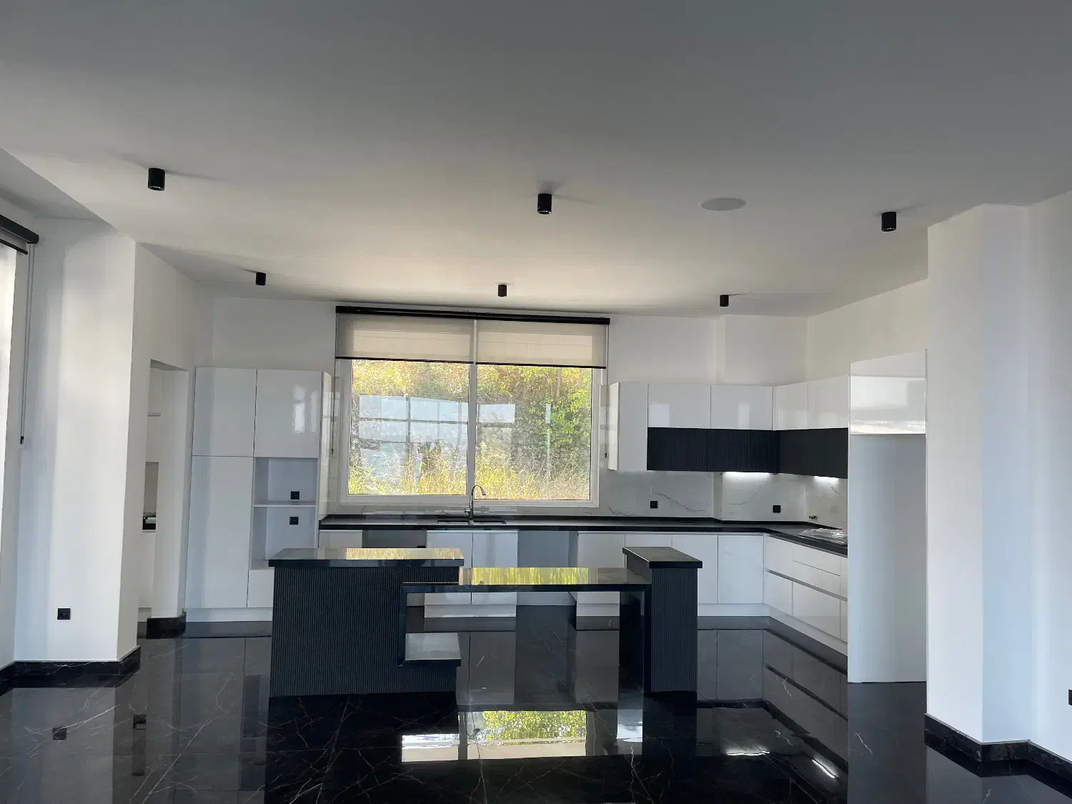 فروش ویلا اقساطی روبرو برج دژاوو فرنیش|فروش خانه و ویلا|نوشهر, |دیوار