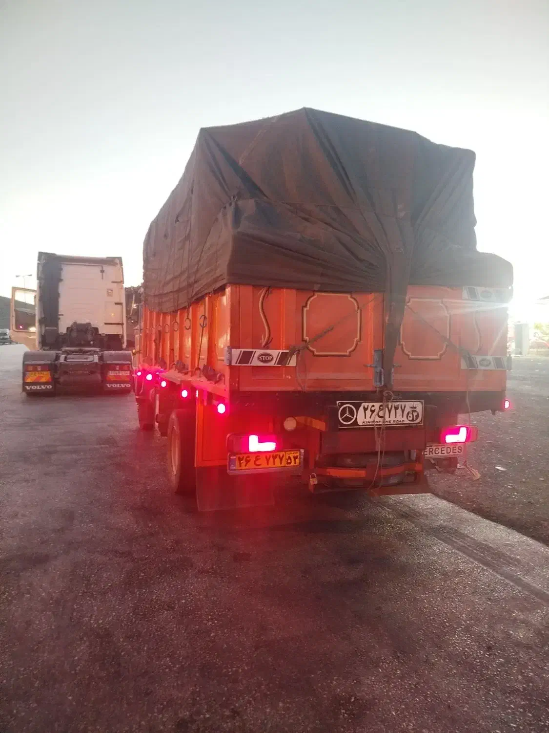 ۸۱۳ سینه صاف|خودرو سنگین|شهرضا, |دیوار