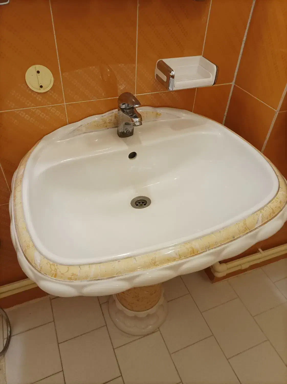 ۲ عدد روشویی و شیر آب|لوازم سرویس بهداشتی|کرج, عظیمیه|دیوار