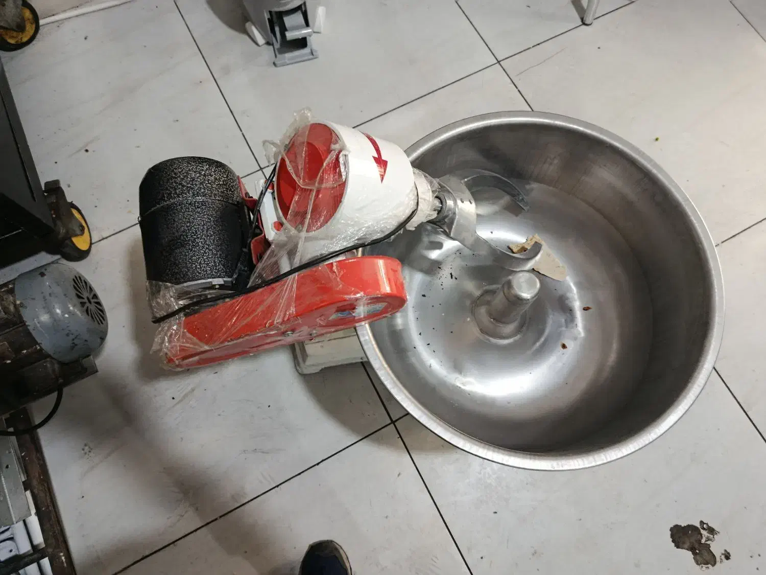 دستگاه های نانوایی خمیرگیر خمیر پهن کن|فروشگاه و مغازه|تبریز, |دیوار