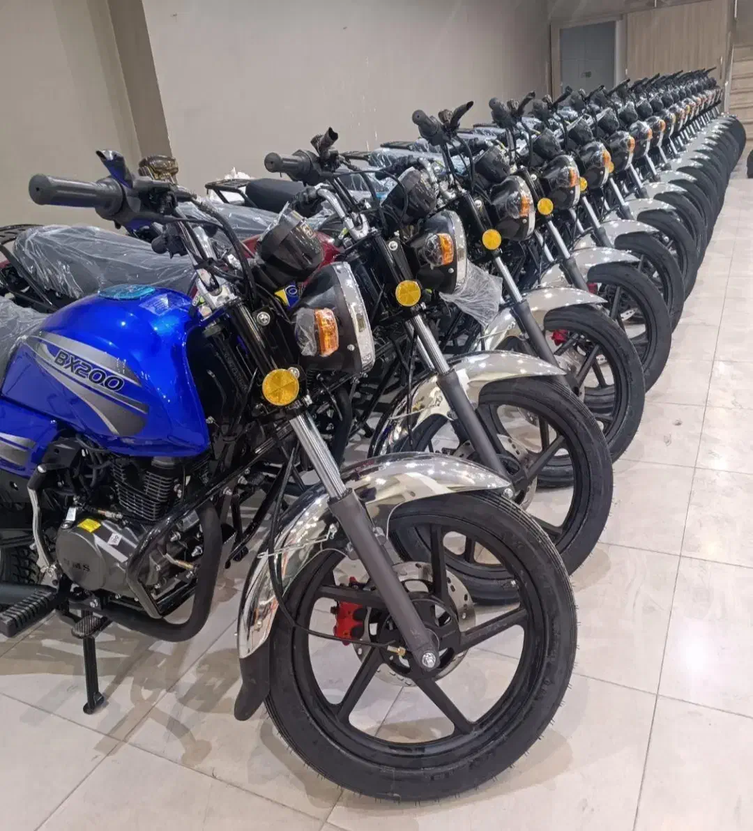 انواع موتور باکسر 200 با شرایط عالی اقساطی|موتورسیکلت|ساوه, |دیوار