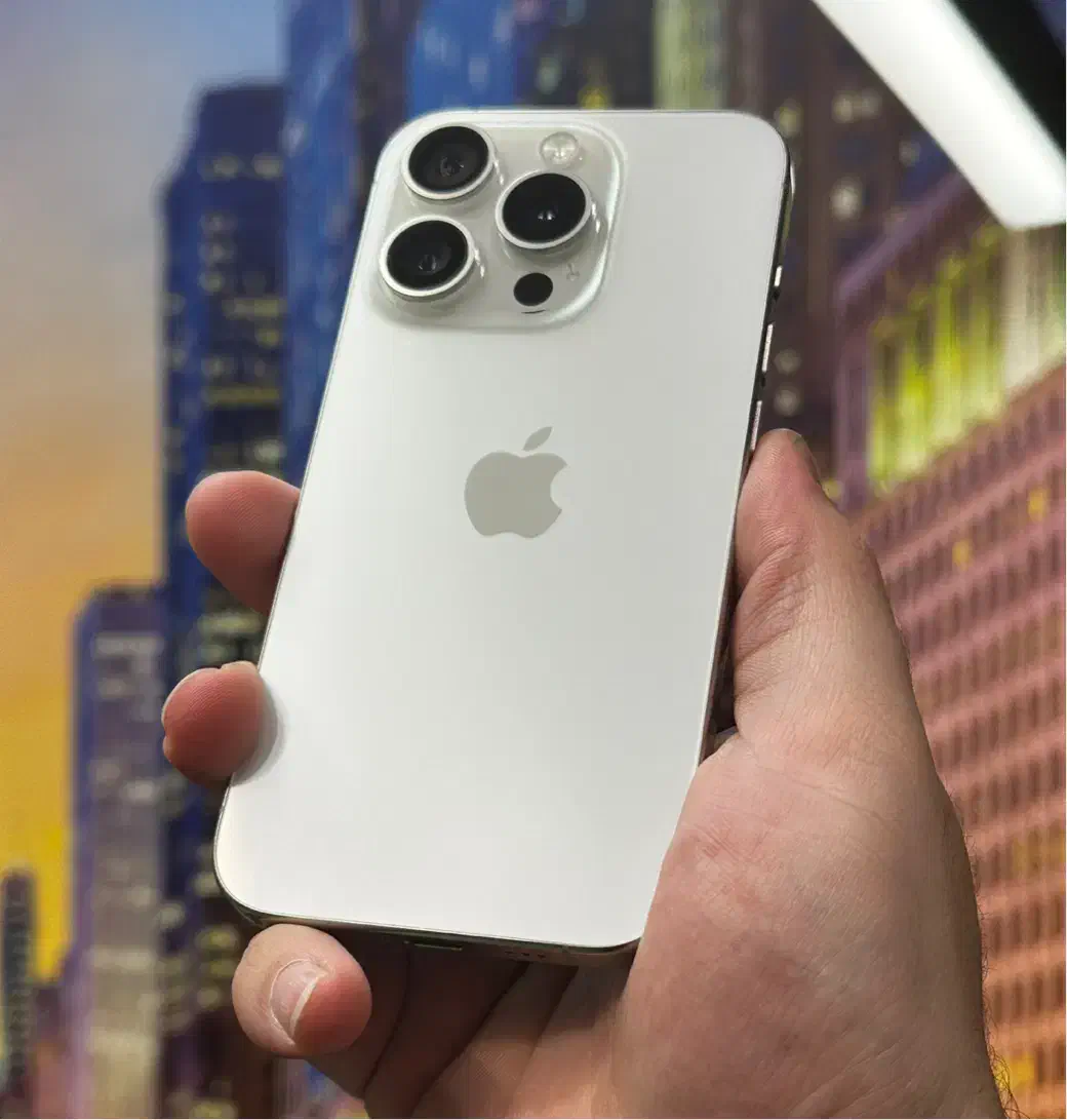 آیفون ۱۵ پرو باطری ۱۰۰ در حد انباکس|موبایل|تهران, اقدسیه|دیوار