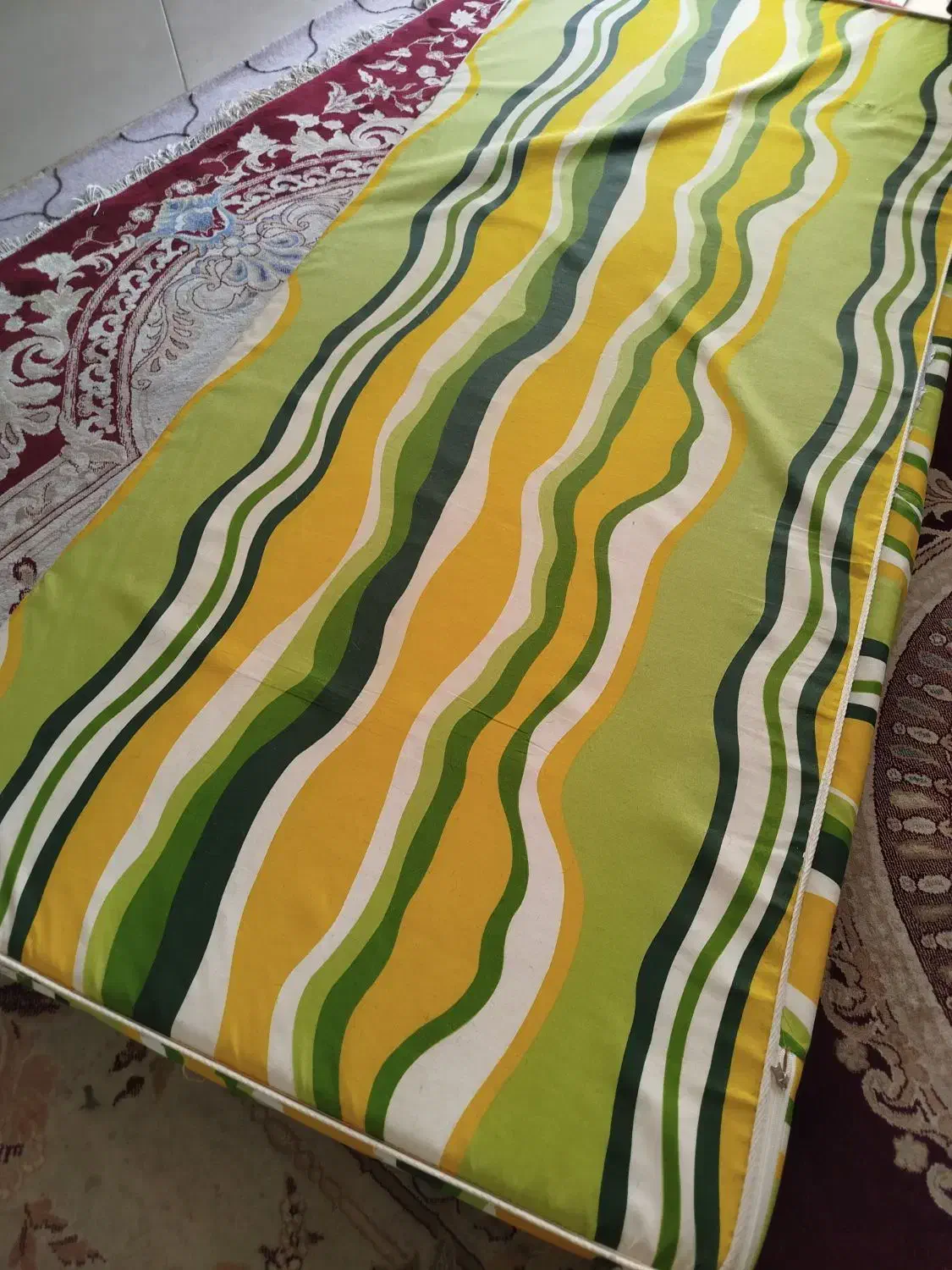 تشک خوشخواب|تشک تختخواب|شیراز, سهل‌آباد|دیوار