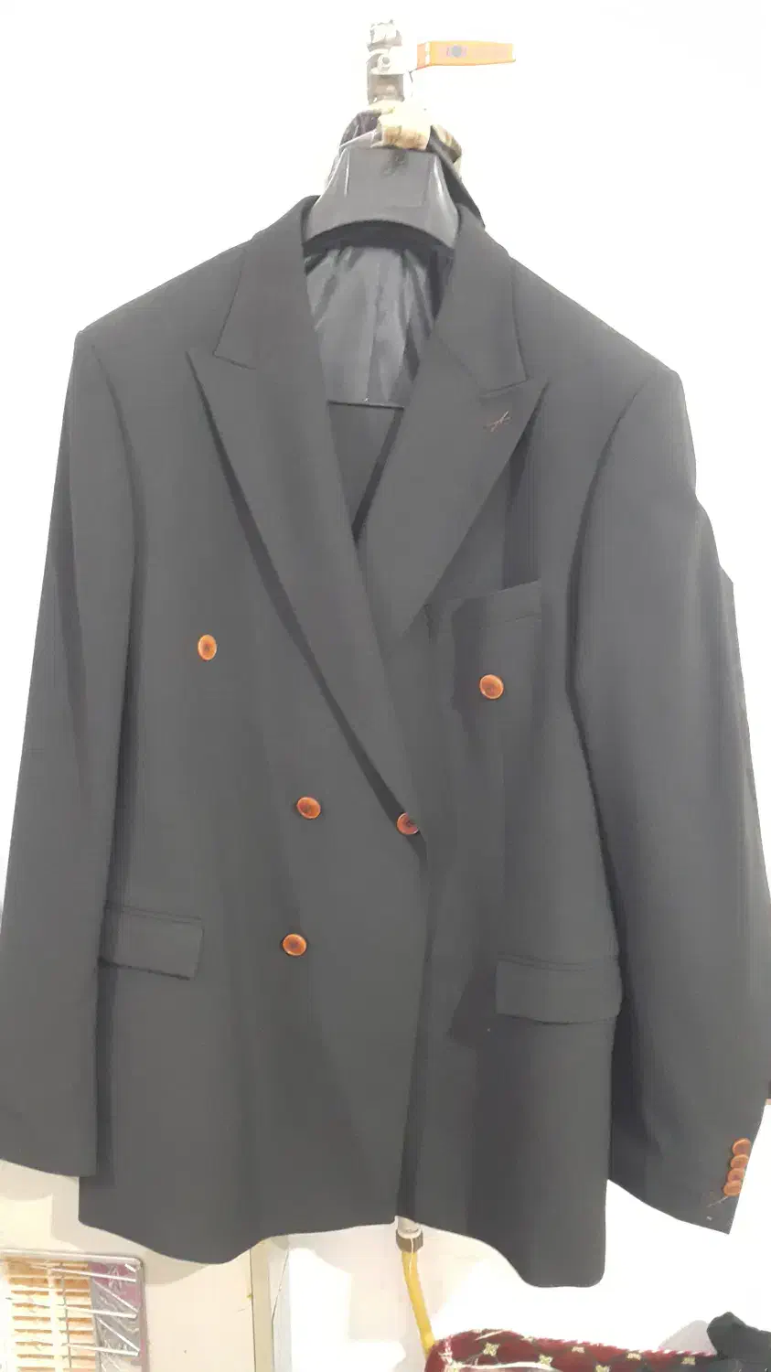 کت وشلوار|لباس|دهدشت, |دیوار