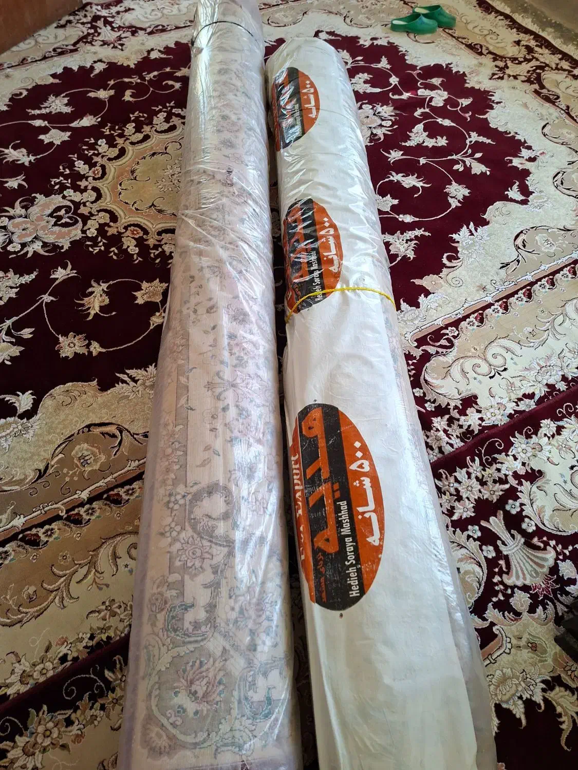 دوعددفرش ۱۲ متری|فرش|دینور, |دیوار