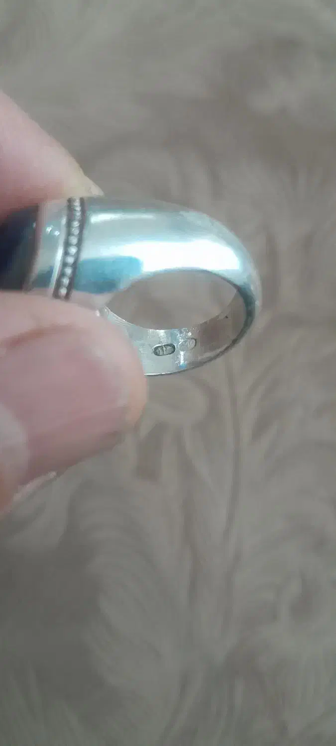 انگشتر نقره دست ساز|کلکسیون اشیاء عتیقه|ری, شهادت|دیوار