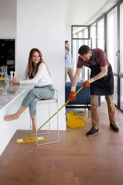 خدمتکار و نظافتچی با کمترین تعرفه و به شرط رضایت|خدمات نظافت|تهران, جنتآباد مرکزی|دیوار