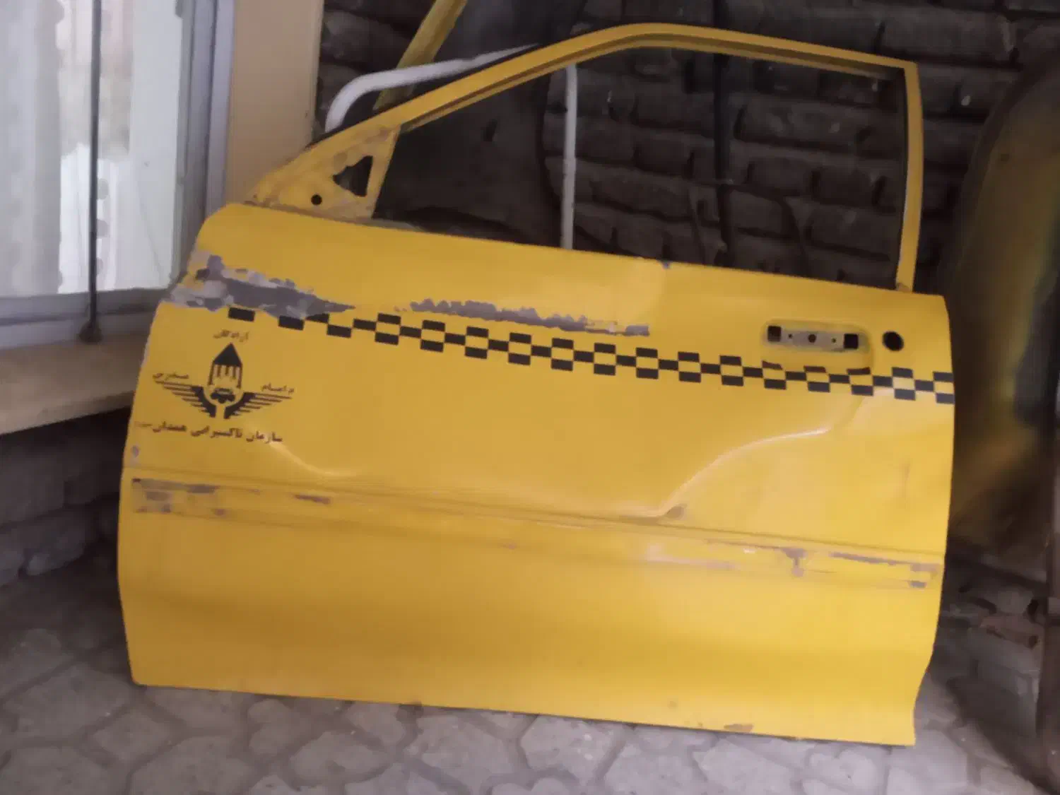 درب سمت راننده|قطعات یدکی و لوازم جانبی|همدان, |دیوار