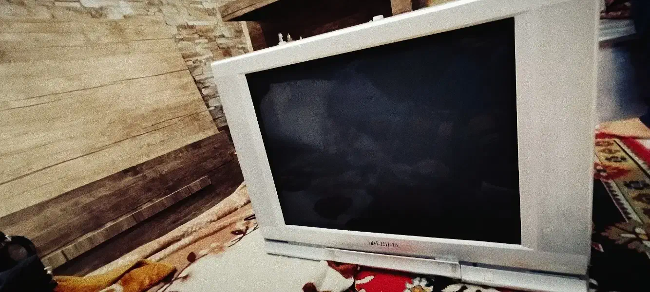 تلویزیون 32|تلویزیون و پروژکتور|مشهد, مشکینی (شهرک غرب)|دیوار