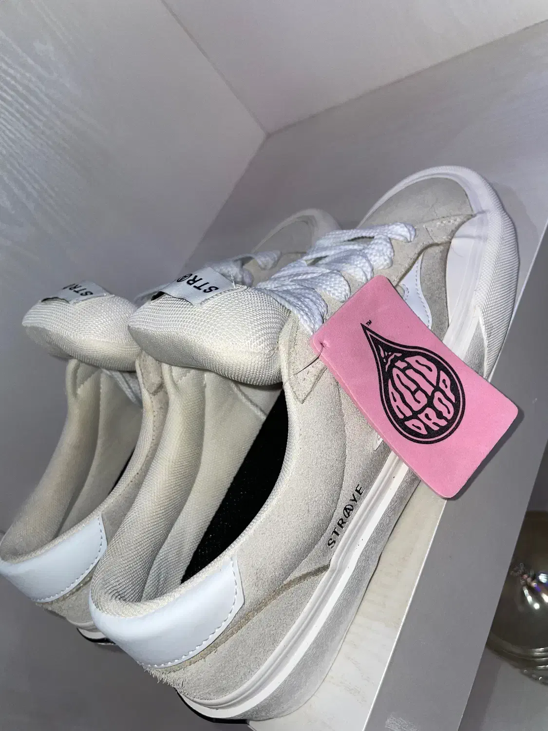 دو جفت کفش Straye اورجینال۴۳ و ۴۴/۵|دوچرخه، اسکیت، اسکوتر|شیراز, رازی|دیوار