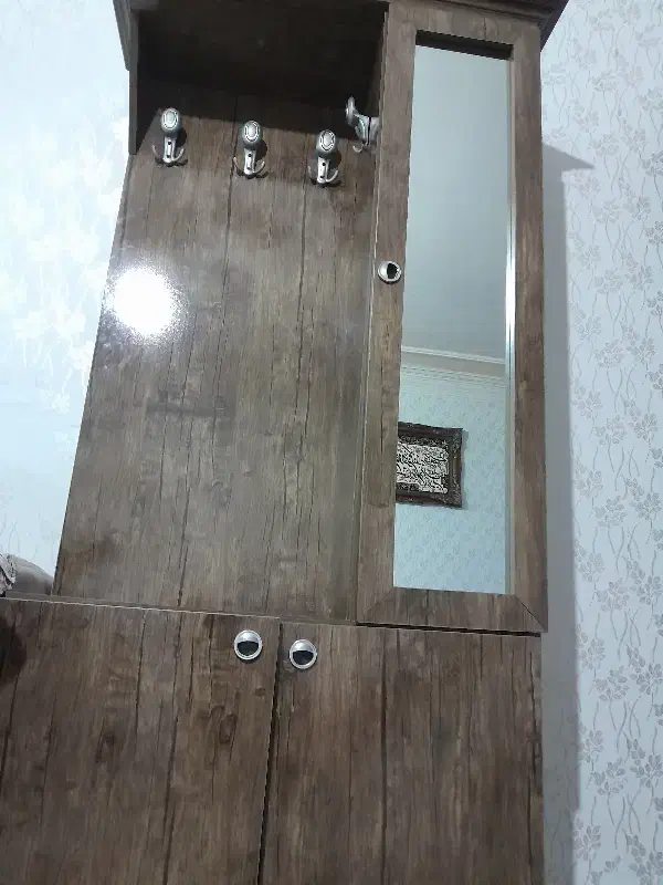 جاکفشی اینه دار|جاکفشی، کمد، دراور|اردبیل, |دیوار