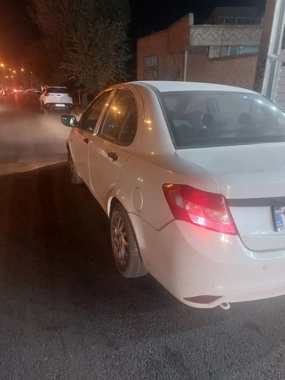 ساینا اتوماتیک مدل 97|خودرو سواری و وانت|یزد, |دیوار