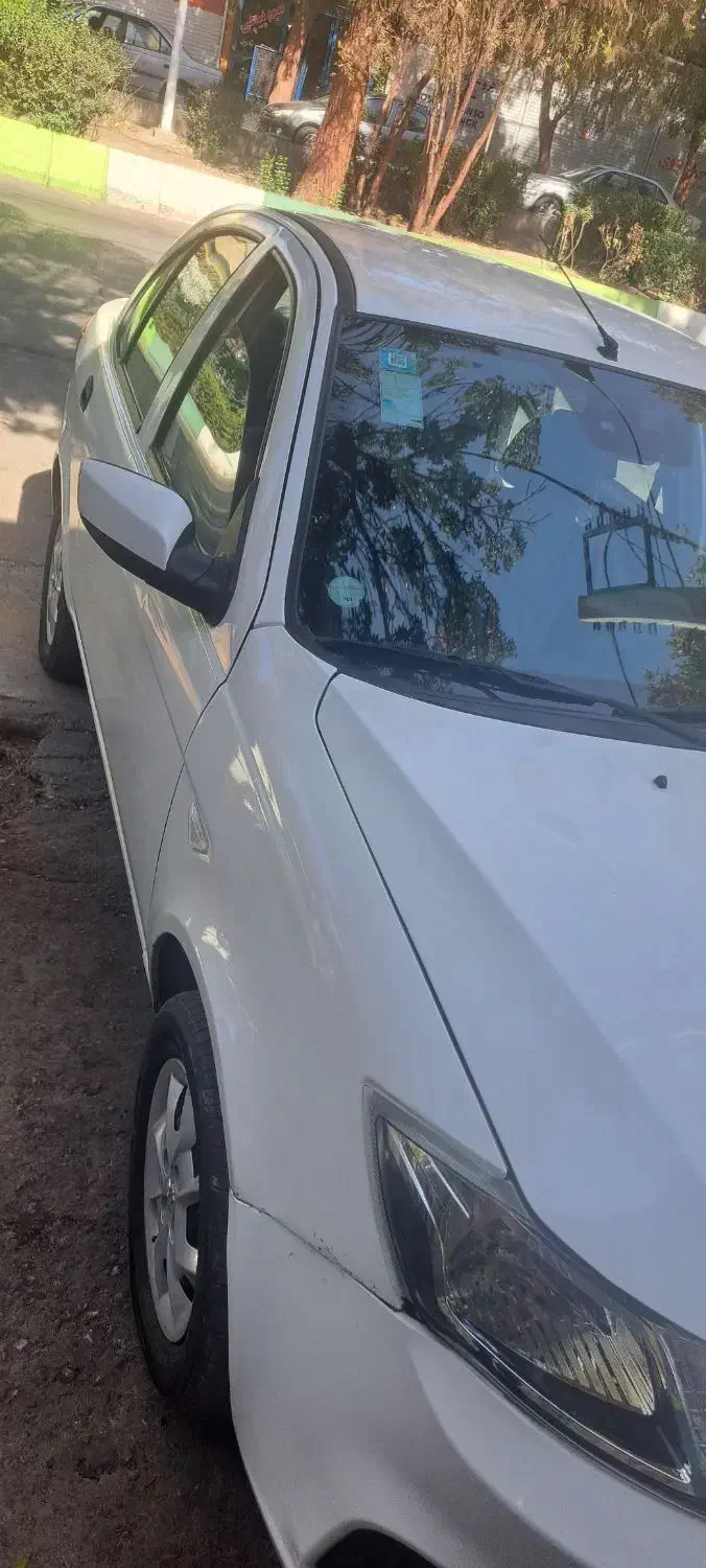 ساینا اس بی رنگ پلمپ بدون مویه مانیتور دار|خودرو سواری و وانت|شاهرود, |دیوار