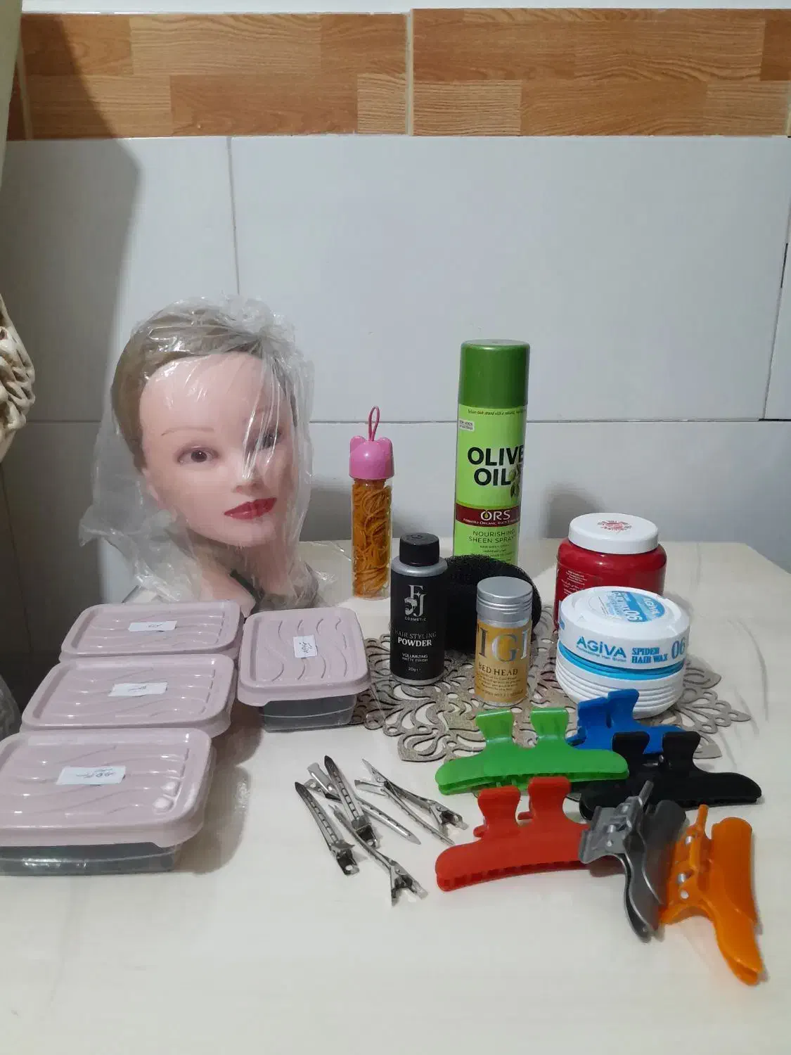 لوازم شنیون|آرایشگاه و سالن‌های زیبایی|قزوین, |دیوار