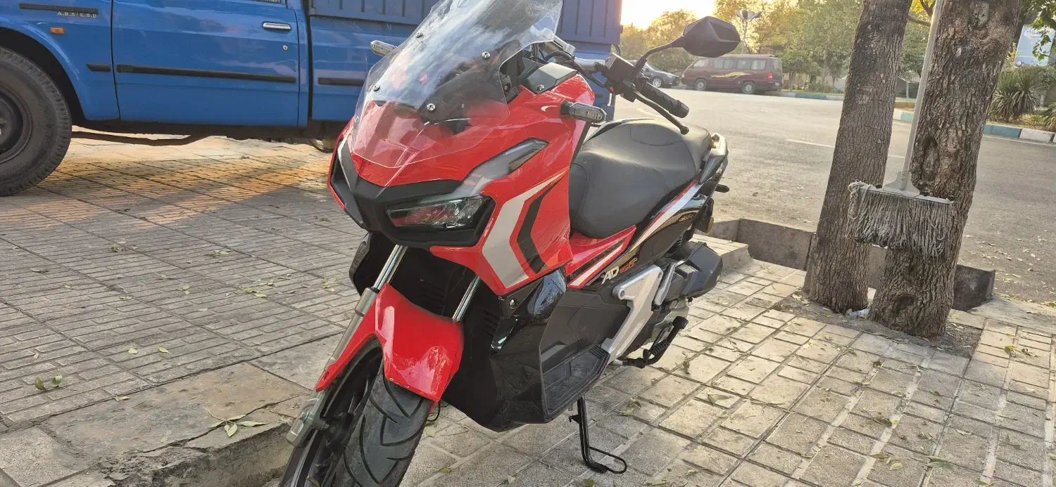 موتور|موتورسیکلت|ری, جوانمرد قصاب|دیوار