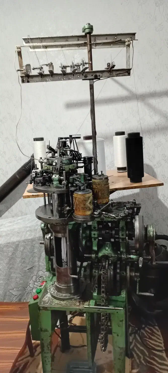 دستگاه جوراب بافی|ماشینآلات صنعتی|سلماس, |دیوار