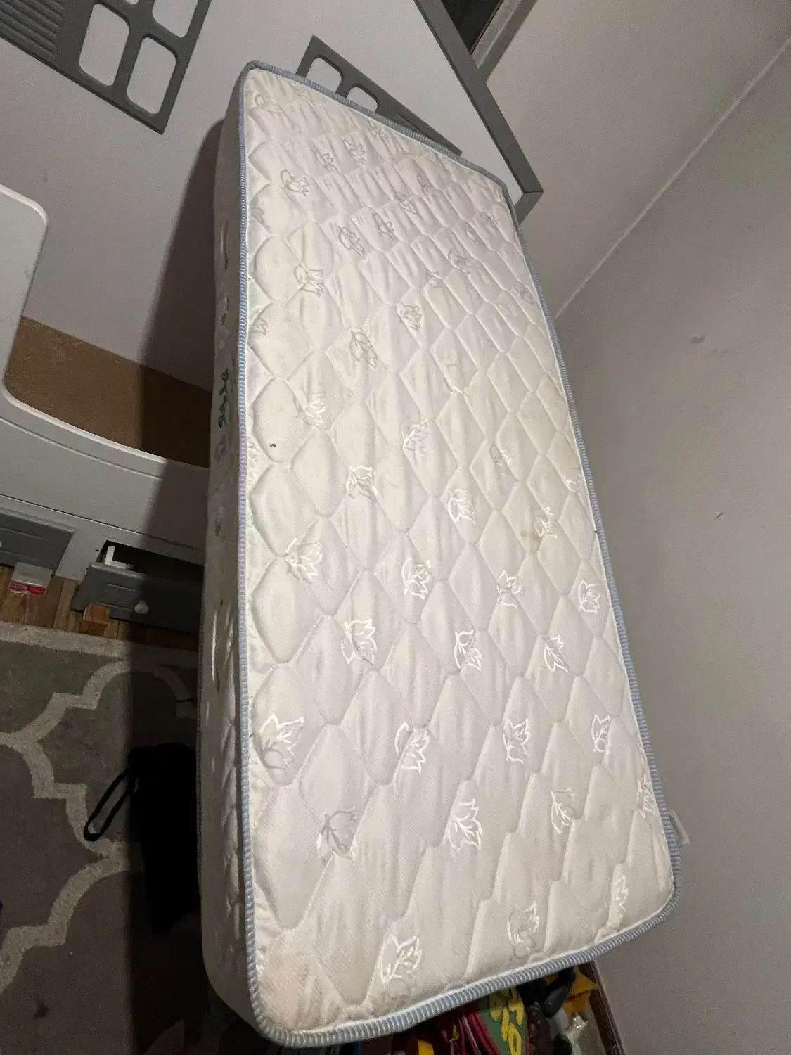 تخت و کمد و خوشخواب  کودک|تخت و صندلی بچه|نوشهر, |دیوار