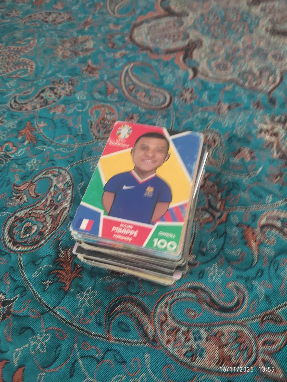 کارت کیمدی دیوتی توپچی|اسباب‌‌بازی|پرند, فاز ۲|دیوار