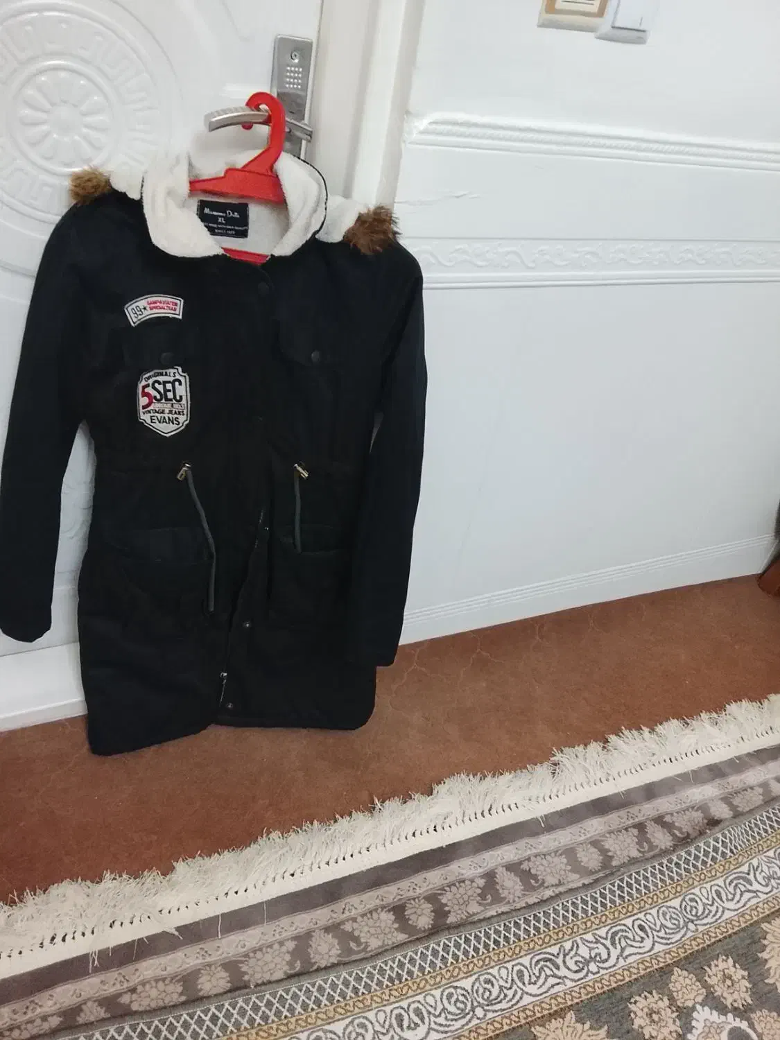 لباس|لباس|نیشابور, فردوسی جنوبی|دیوار