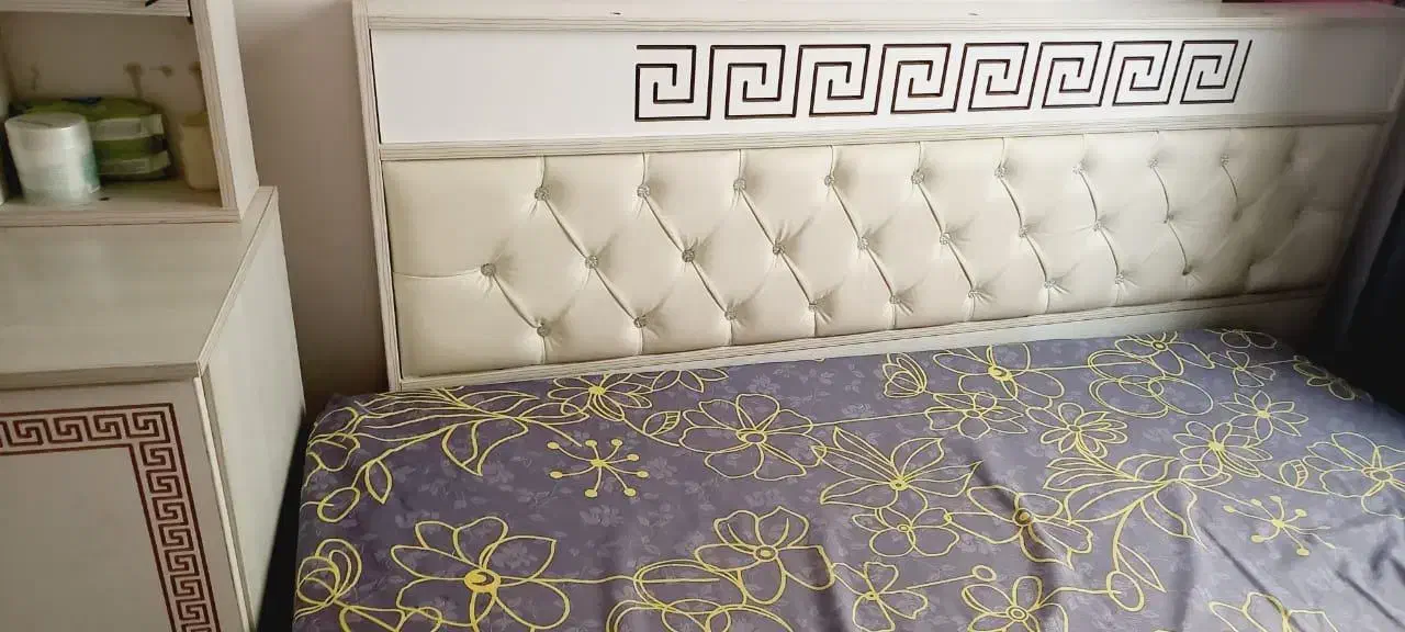 سرویس خواب|تخت و سرویس خواب|رشت, آزادگان|دیوار