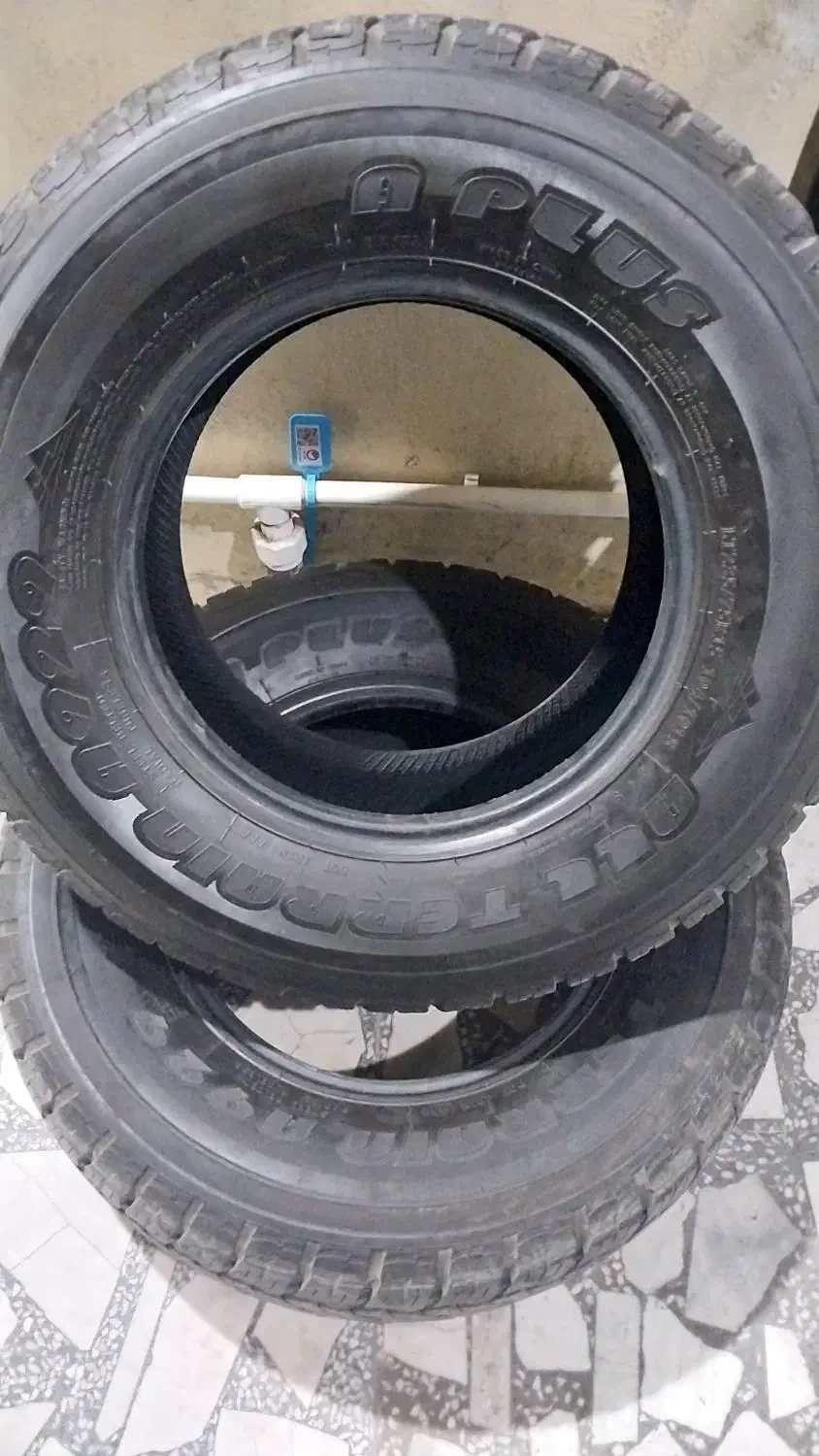 لاستیک نیسان مناسب رینگ ۱۵ کاروانی|قطعات یدکی و لوازم جانبی|رشت, کوی جام جم|دیوار