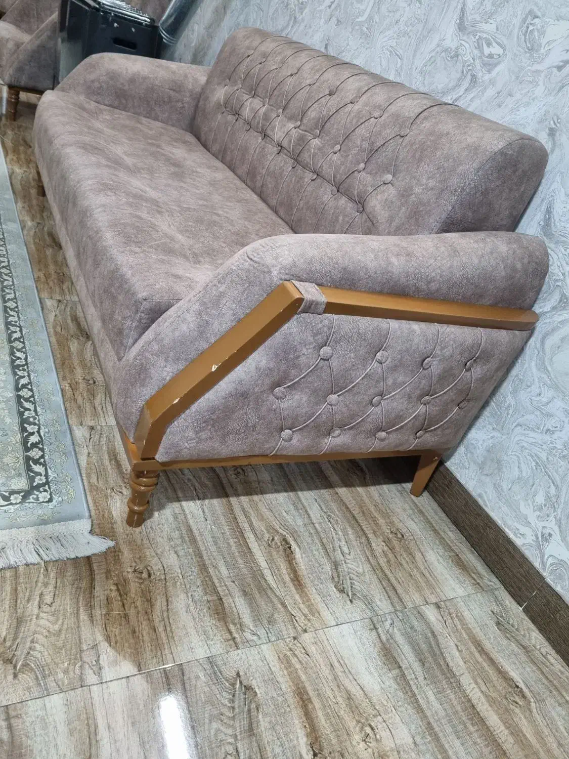 نیم ست چستر|مبلمان خانگی و میز عسلی|اراک, |دیوار