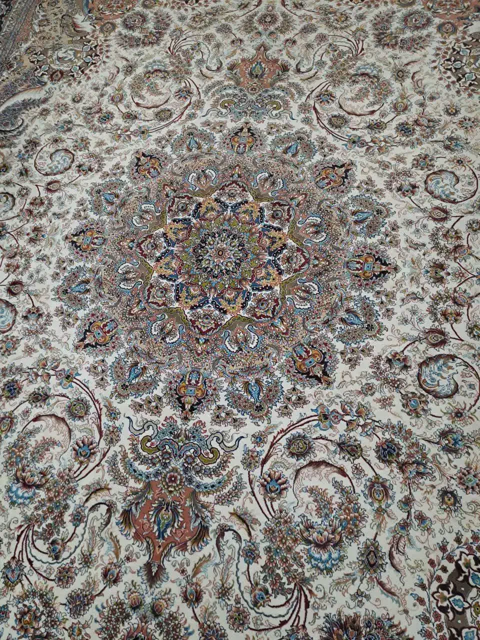 فرش ۱۲ متری|فرش|اراک, |دیوار