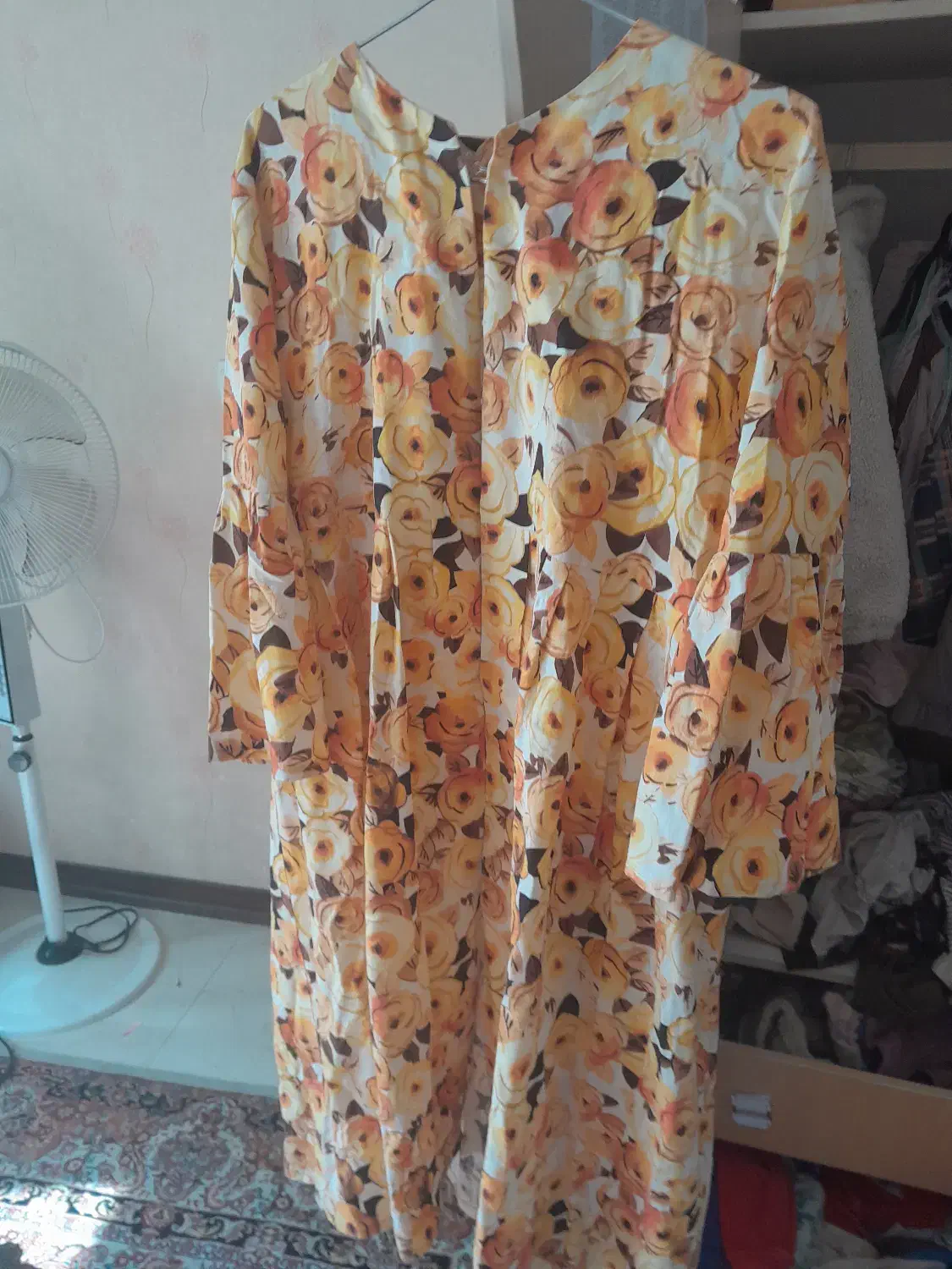 مانتو مزونی و ترک نو|لباس|شاهین‌شهر, گرگاب|دیوار