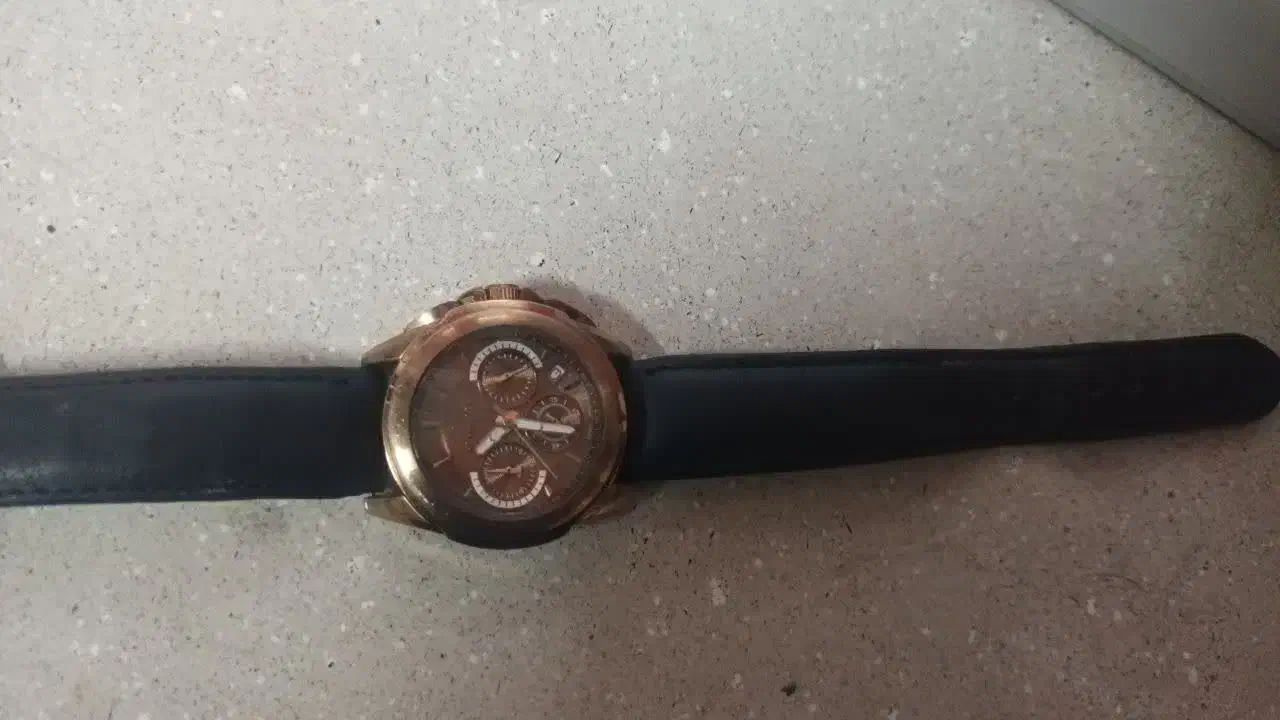 ساعت|ساعت|کرج, خرمدشت|دیوار