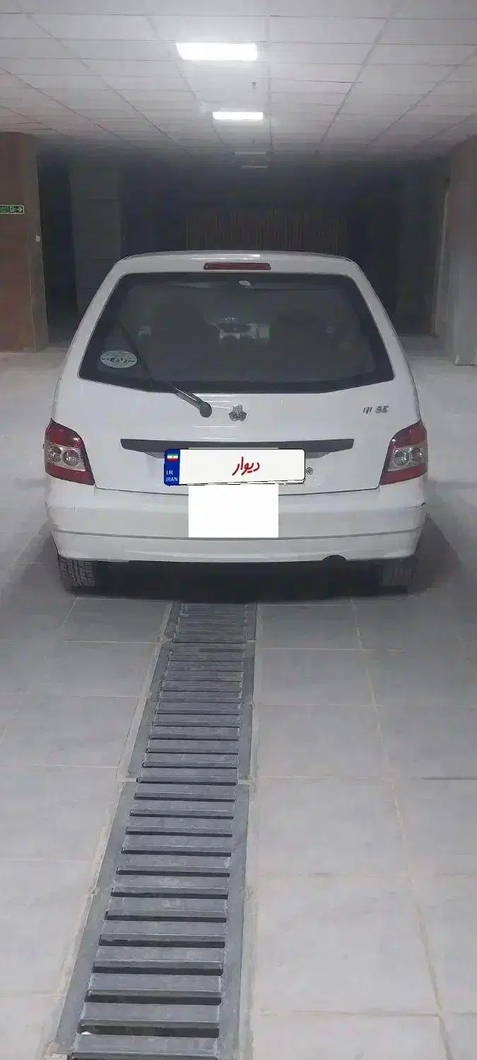 پراید ۱۱۱ مدل ۹۸ سفید|خودرو سواری و وانت|شیراز, شهرک گلدشت حافظ|دیوار