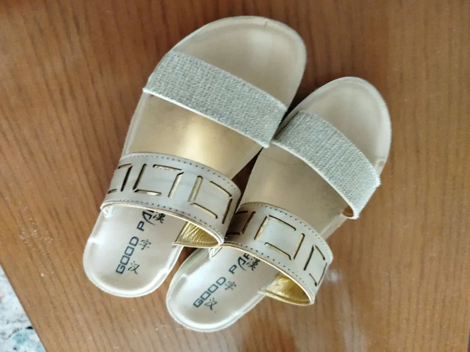 دمپایی دخترونه درحدنو|کیف، کفش، کمربند|محمدشهر, محمدشهر|دیوار