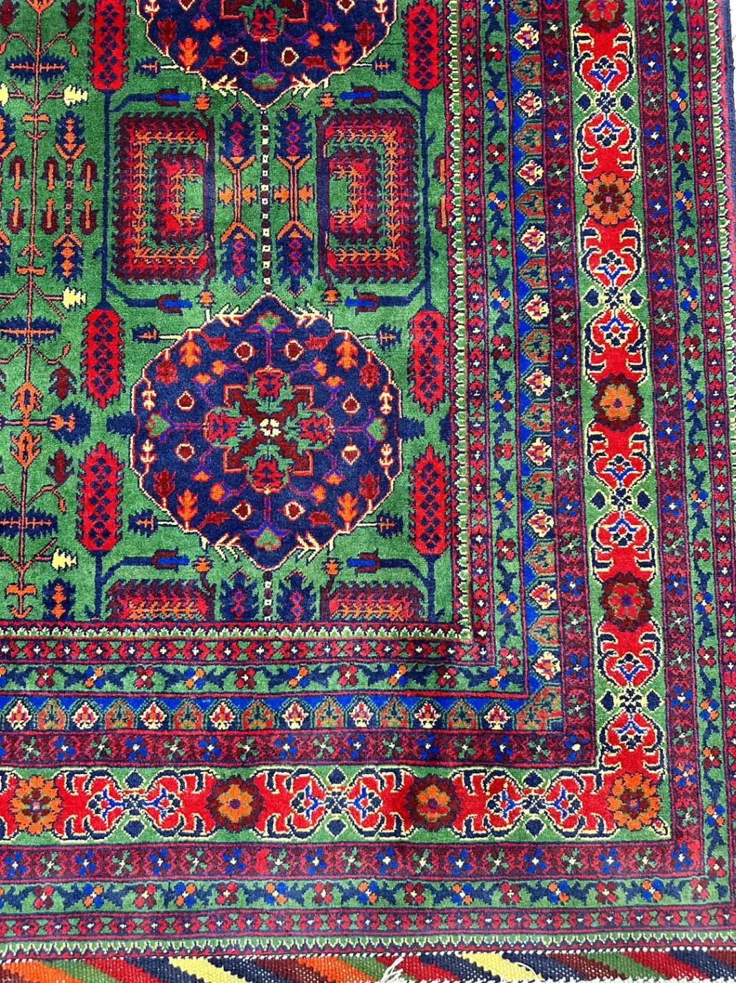 فرش دستبافت 6متری تمام کرک درجه یک سبز|فرش|مشهد, سجاد شهر|دیوار